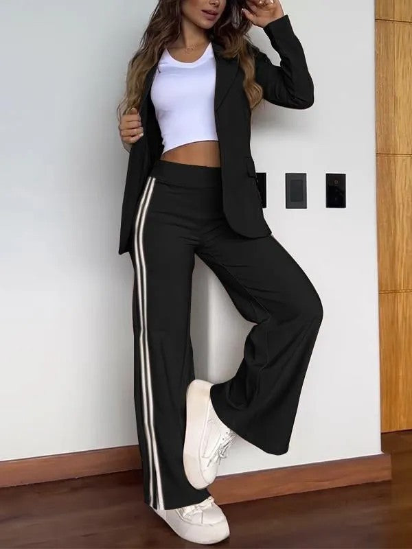 Fiona - The Chic Ensemble