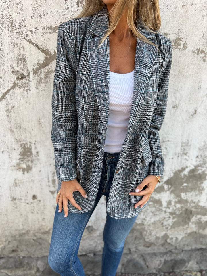 Piedora – Le Blazer Rétro Chic et Intemporel