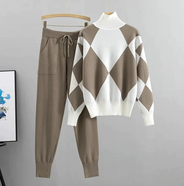 AvaLux – Elegance Knitted Set