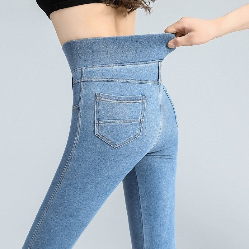 Flexy: Jeans for Everyday Comfort and Elegance