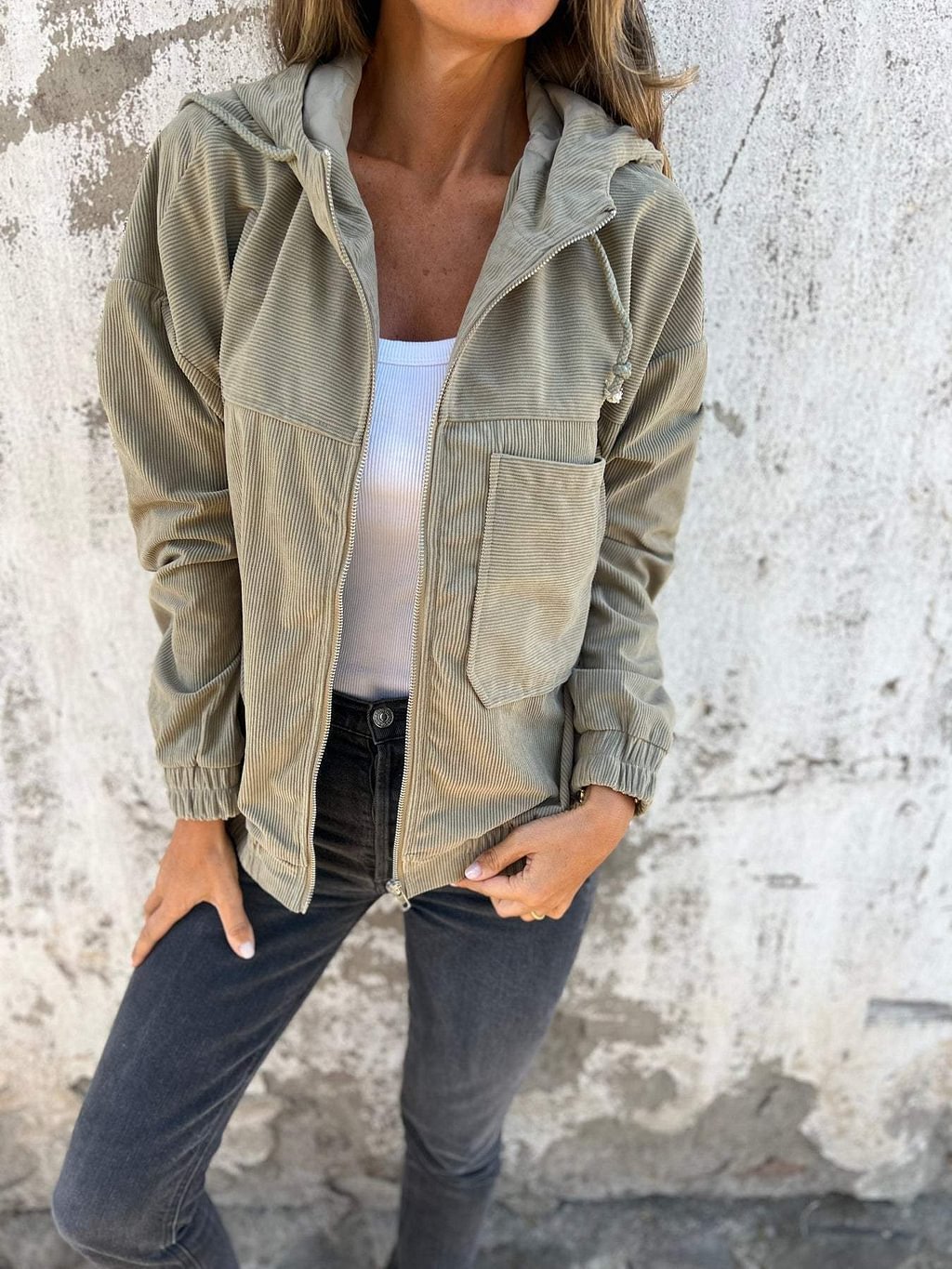 Veste ICONIC – L'Essence du Style Urbain