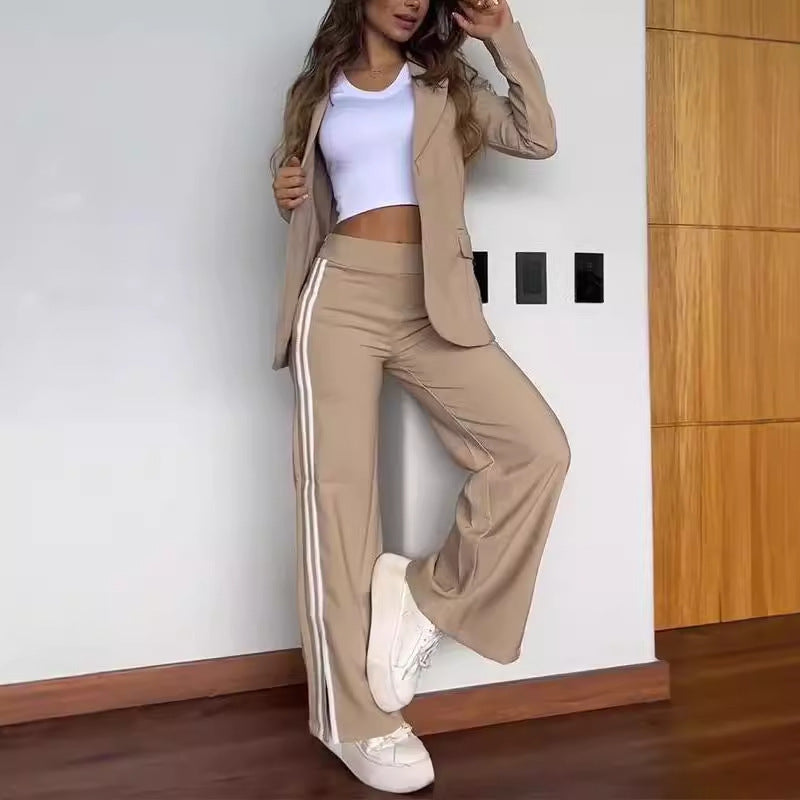 Fiona - The Chic Ensemble