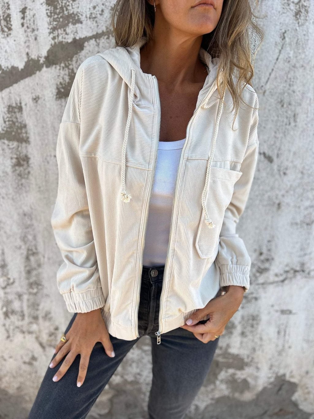 Veste ICONIC – L'Essence du Style Urbain
